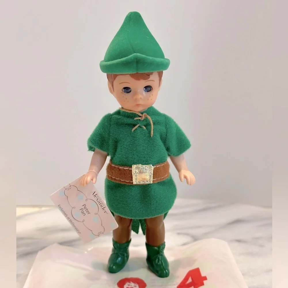 Vintage Madame Alexander Disney‎ Peter Pan Mini Doll McDonald’s Happy Meal Toy